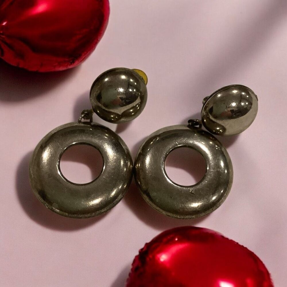 Vintage Silver Tone Circle Dangle Clip On Earrings